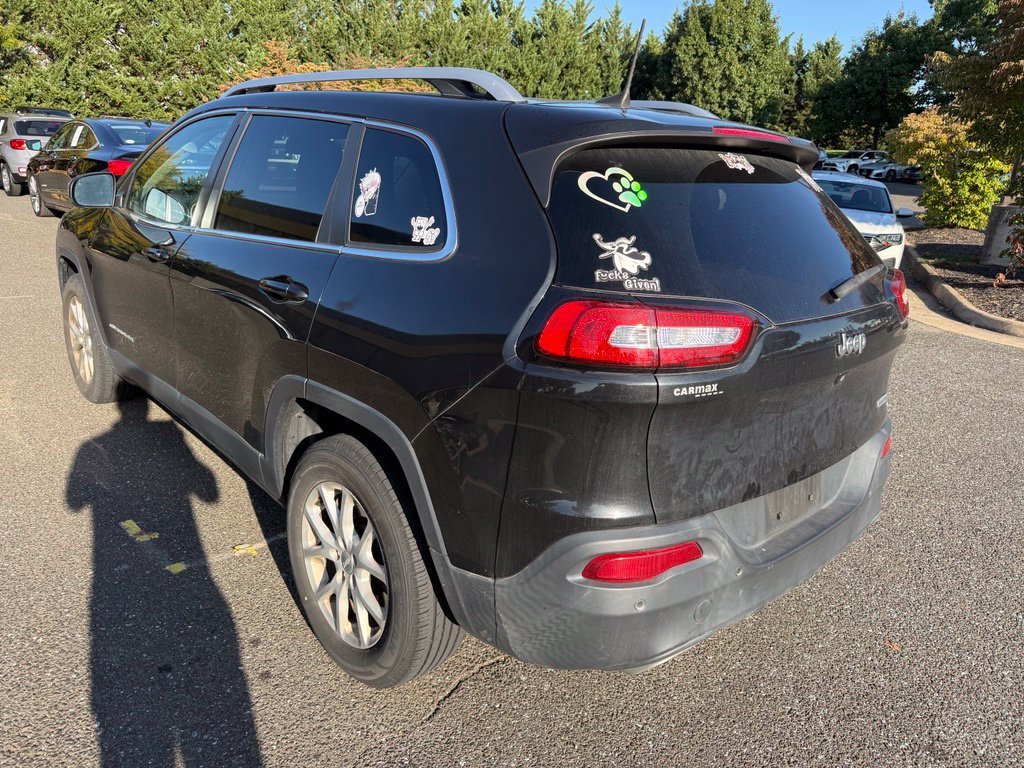 Used 2016 Jeep Cherokee Latitude w/ Safety/Convenience Group AWD/4WD image 5