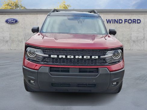 Used 2025 Ford Bronco Sport Outer Banks w/ Outer Banks Tech Package+ AWD/4WD image 2