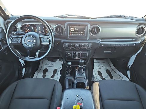 Used 2018 Jeep Wrangler Unlimited Sport S image 12