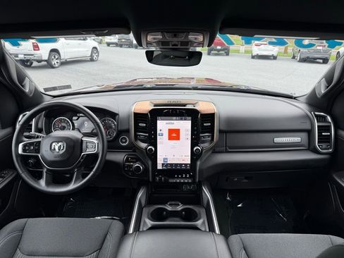 Used 2024 RAM 1500 Big Horn image 14