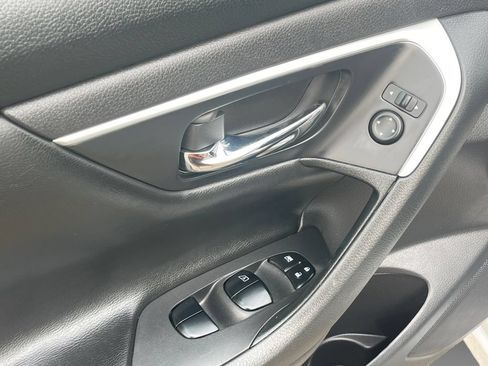 Used 2017 Nissan Altima 2.5 S w/ Power Driver Seat Package FWD image 20