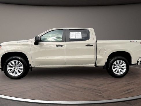 Used 2026 Chevrolet Silverado 1500 Custom AWD/4WD image 8