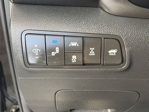 Used 2021 Hyundai Tucson Limited w/ Cargo Package AWD/4WD image 28