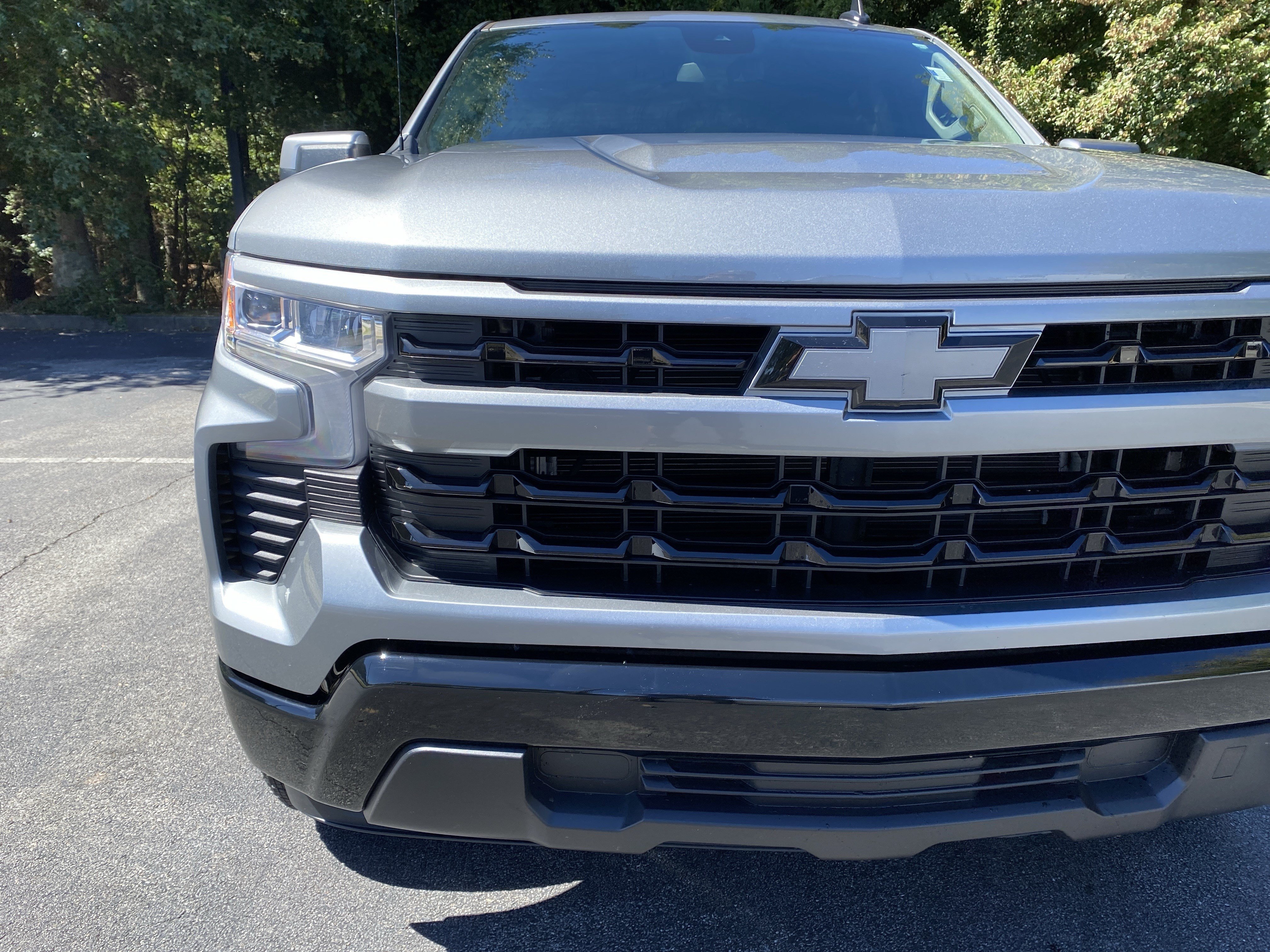 Used 2024 Chevrolet Silverado 1500 LT w/ Convenience Package II RWD image 14