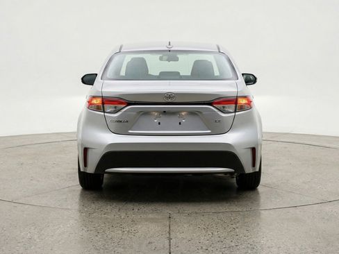 Used 2025 Toyota Corolla LE FWD image 7