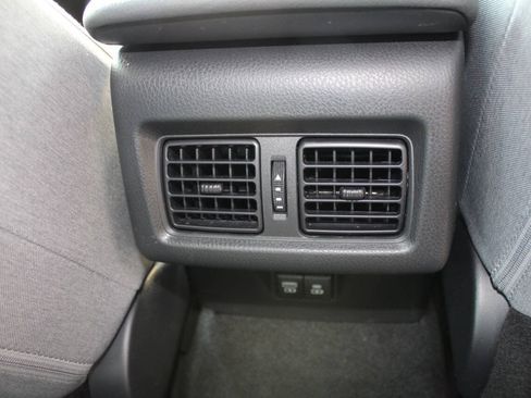Used 2025 Toyota Camry LE w/ Convenience Package AWD/4WD image 19