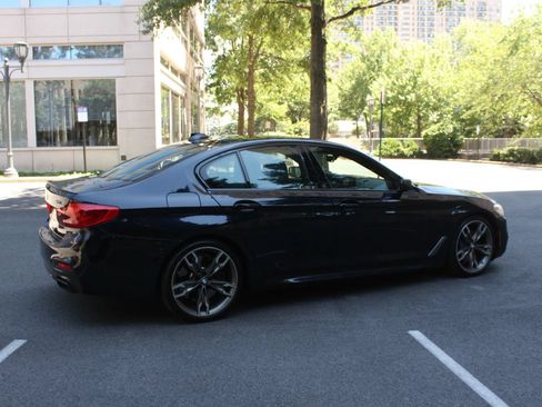 Used 2020 BMW M550i xDrive w/ Executive Package AWD/4WD image 7