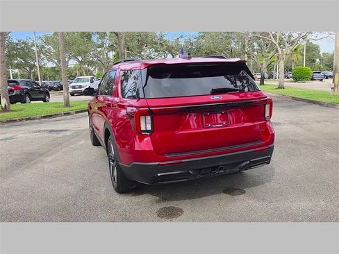 Used 2025 Ford Explorer ST-Line w/ Premium Package image 47