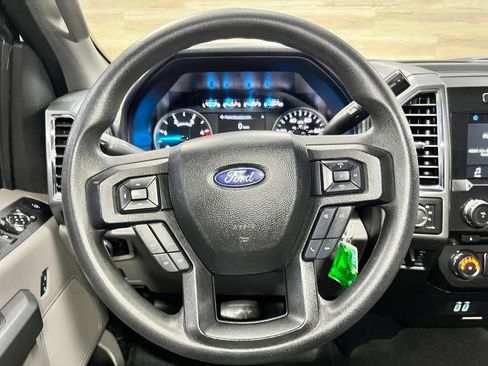 Used 2017 Ford F250 XLT w/ XLT Value Package AWD/4WD image 23