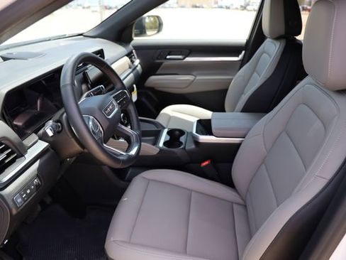 New 2026 GMC Terrain Elevation w/ Elevation Premium Package FWD image 12