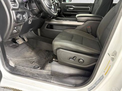 Used 2020 RAM 1500 Big Horn AWD/4WD image 10