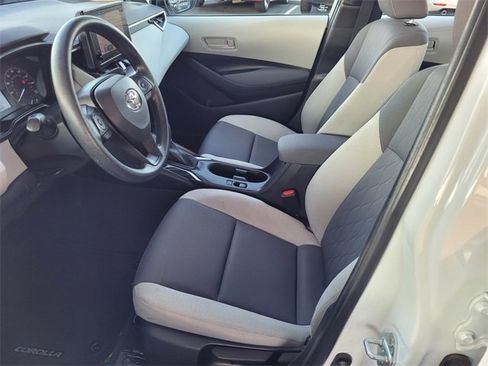 Used 2023 Toyota Corolla LE image 16