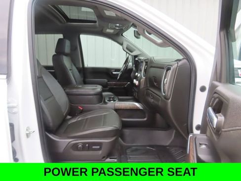 Used 2022 GMC Sierra 3500 Denali AWD/4WD image 26