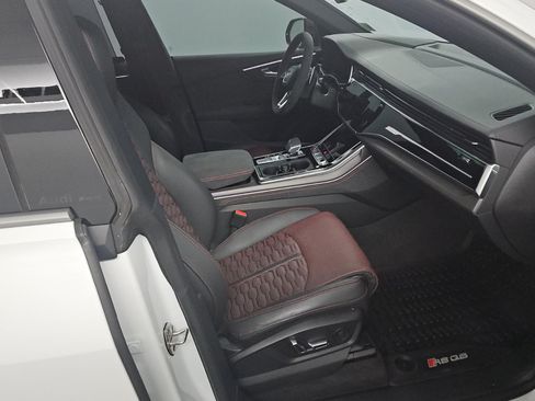 Used 2025 Audi RS Q8 performance AWD/4WD image 7