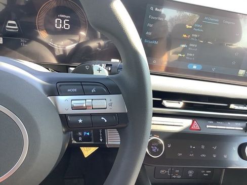 Certified 2025 Hyundai Sonata SEL image 40