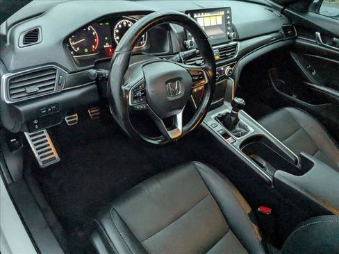 Used 2020 Honda Accord Sport image 10