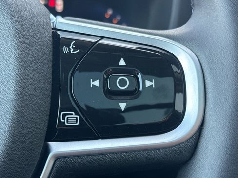 New 2026 Volvo XC60 B5 Core w/ Climate Package PRO AWD/4WD image 28