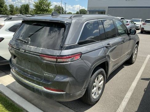 Used 2023 Jeep Grand Cherokee Limited AWD/4WD image 8