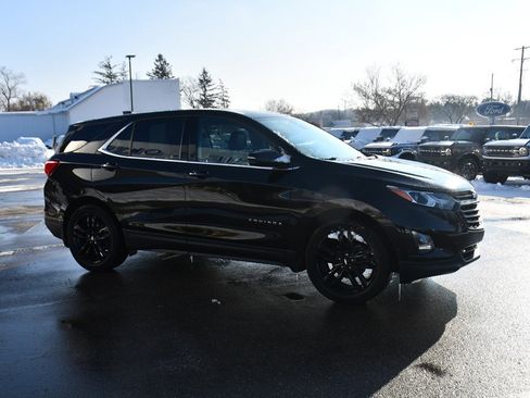 Used 2020 Chevrolet Equinox LT w/ Midnight Edition image 8