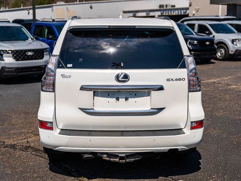 Used 2020 Lexus GX 460 Premium w/ Premium Package image 7