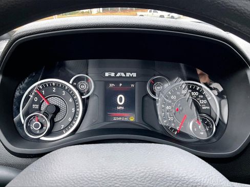 Certified 2024 RAM 2500 Tradesman w/ Chrome Appearance Group image 9