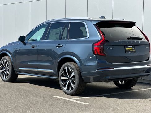 New 2025 Volvo XC90 B6 Core w/ Protection Package Premier AWD/4WD image 3