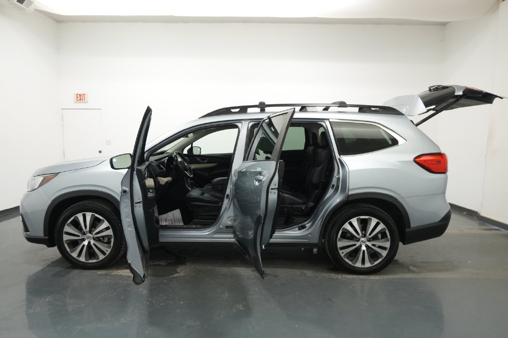 Used 2019 Subaru Ascent Limited w/ Popular Package #3 AWD/4WD image 29