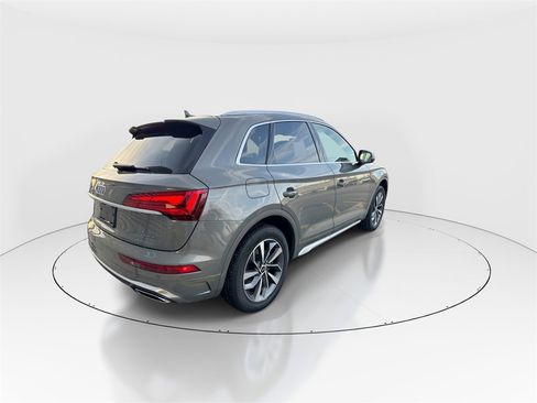 Certified 2023 Audi Q5 2.0T Premium Plus w/ Premium Plus Package image 8