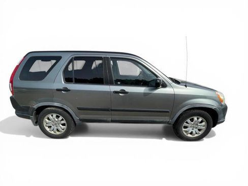 Used 2005 Honda CR-V EX image 7