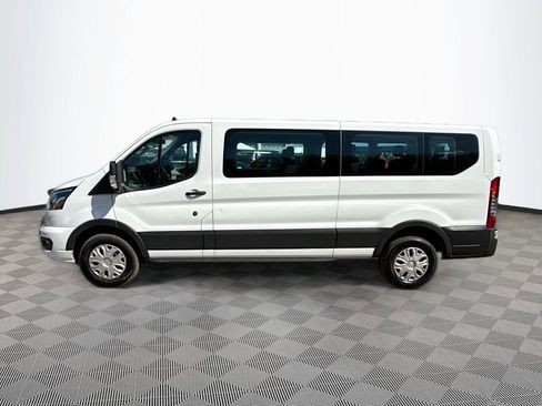 Used 2023 Ford Transit 350 XLT image 9