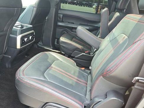 Used 2022 Ford Expedition Max Limited image 9