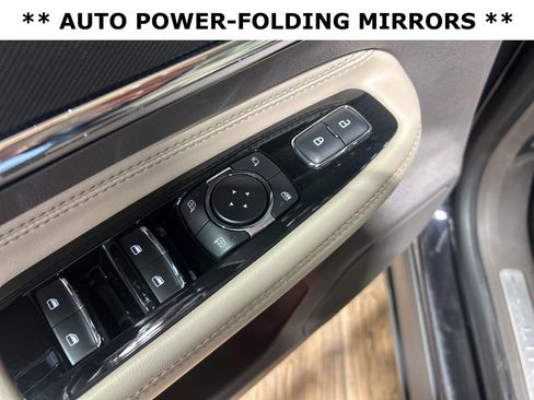 Used 2021 Lincoln Corsair Reserve w/ Equipment Group 201A image 23