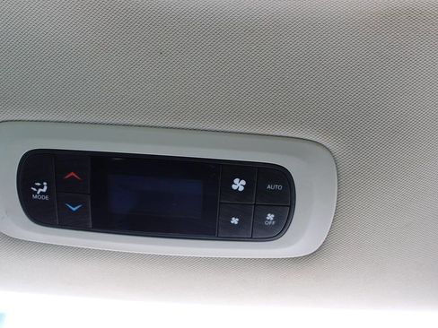 Used 2017 Chrysler Pacifica Touring Plus w/ Tire & Wheel Group image 59