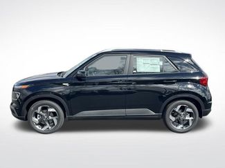 New 2026 Hyundai Venue SEL FWD video 2
