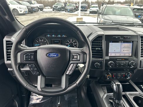 Used 2019 Ford F150 XLT w/ Equipment Group 302A Luxury image 17