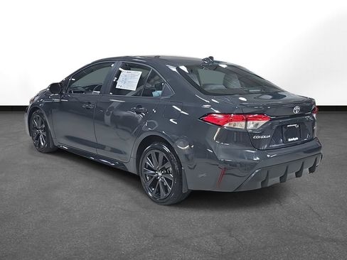 Certified 2023 Toyota Corolla SE image 9