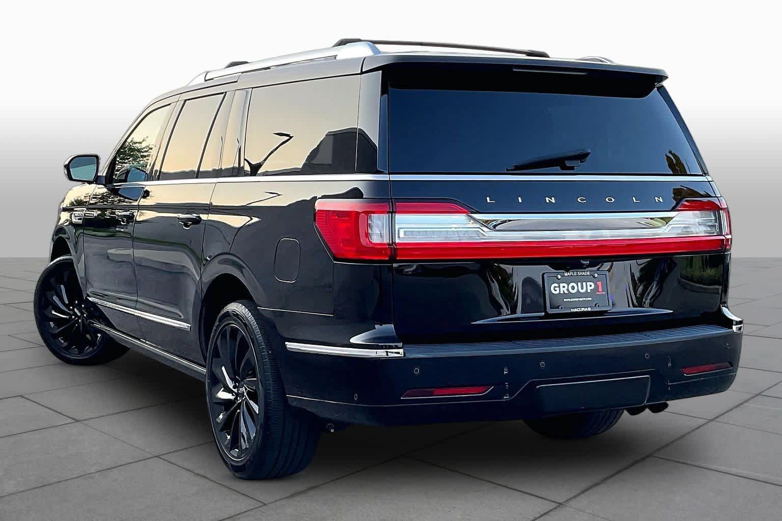 Used 2021 Lincoln Navigator L Reserve AWD/4WD image 12