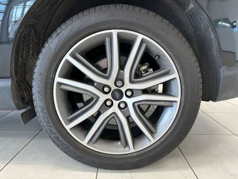 Used 2024 Ford Edge Titanium w/ Equipment Group 301A image 8