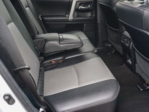 Used 2020 Toyota 4Runner SR5 Premium w/ Moonroof Package AWD/4WD image 13