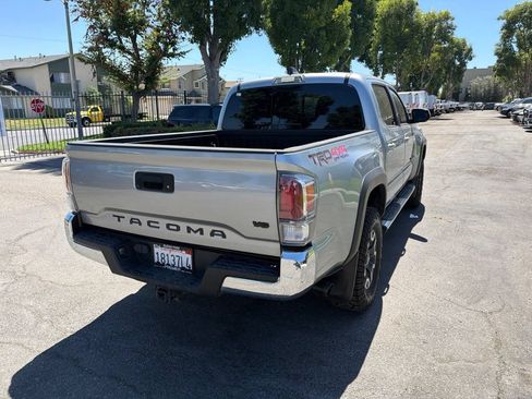 Used 2023 Toyota Tacoma TRD Off-Road w/ Black Out Package (TMS) AWD/4WD image 5