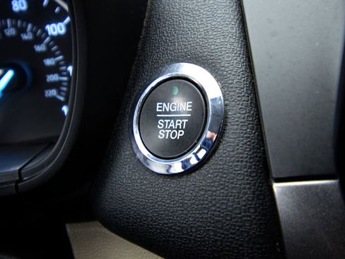 Used 2020 Ford EcoSport SE w/ SE Convenience Package image 31