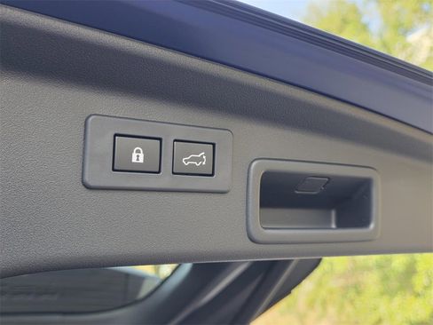 New 2026 Subaru Outback Limited image 16