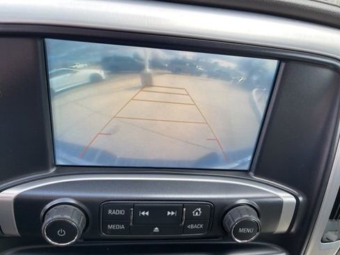 Used 2018 GMC Sierra 1500 SLT w/ SLT Premium Package image 11