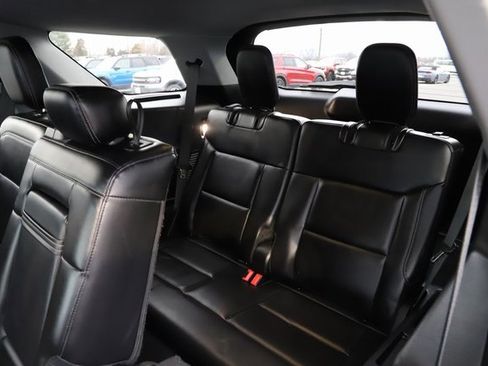 Used 2023 Ford Explorer XLT w/ Equipment Group 202A image 20