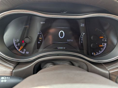 Used 2014 Jeep Grand Cherokee Overland w/ Trailer Tow Group IV image 20