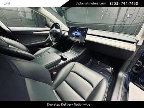 Used 2022 Tesla Model 3 Performance AWD/4WD image 18