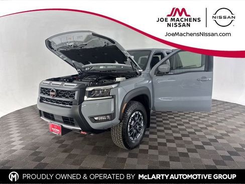 New 2026 Nissan Frontier PRO-4X w/ Pro-4x Convenience Package AWD/4WD image 17