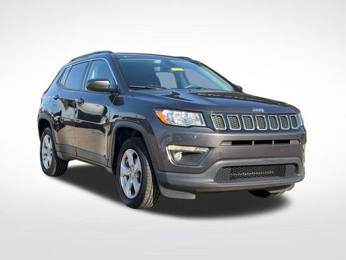 Used 2021 Jeep Compass Latitude AWD/4WD image 1