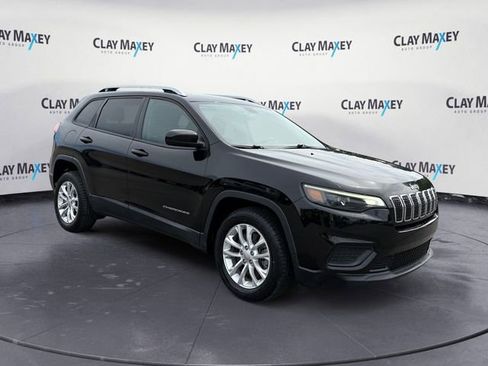 Used 2020 Jeep Cherokee Latitude FWD image 7