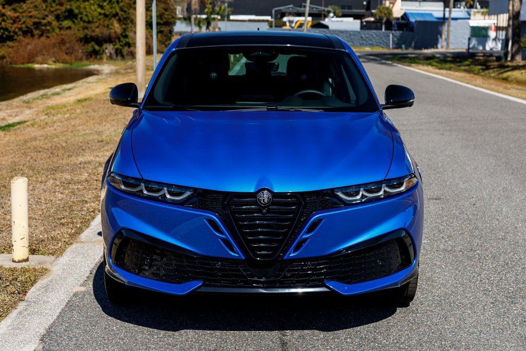 New 2026 Alfa Romeo Tonale w/ Active Assist Package AWD/4WD image 8